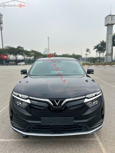 Xe VinFast VF8 Eco AWD 2023