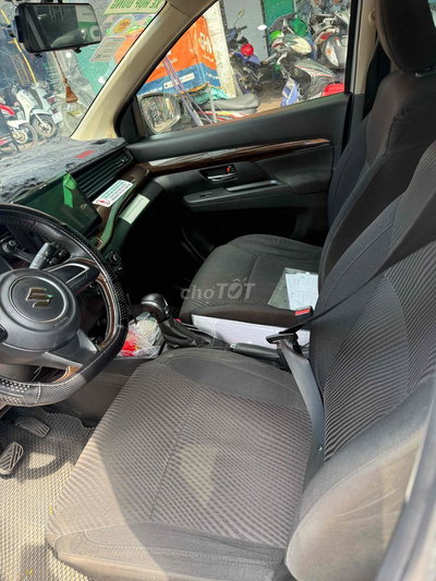 Suzuki Ertiga Sport 2021 Bạc