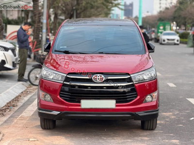 Xe Toyota Innova 2.0 Venturer 2020