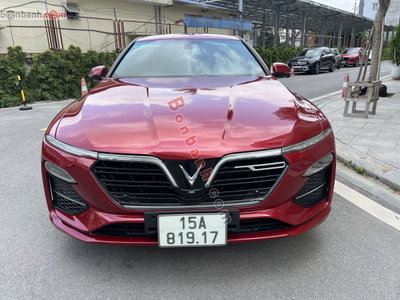 Xe VinFast Lux A 2.0 Plus 2.0 AT 2021