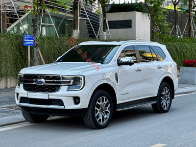 Xe Ford Everest Titanium 2.0L 4x2 AT 2023
