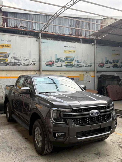 Ranger XLS AT 4x2 Tặng 100%