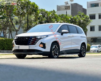 Xe Hyundai Custin Cao Cấp 2.0T 2024