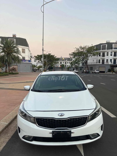 Kia Cerato 2016 Trắng Số sàn