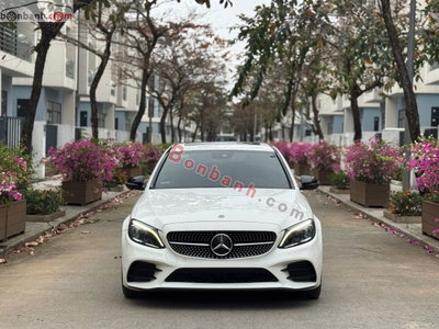 Xe Mercedes Benz C class C300 AMG 2019