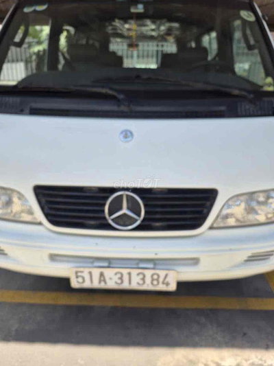 Xe tải van Mercedes-Benz Sprinter