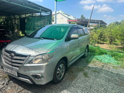 Toyota Innova 2015 Bạc