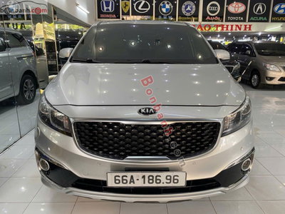 Xe Kia Sedona 2.2L DATH 2016