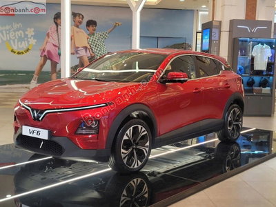 Xe VinFast VF6 Plus 2026