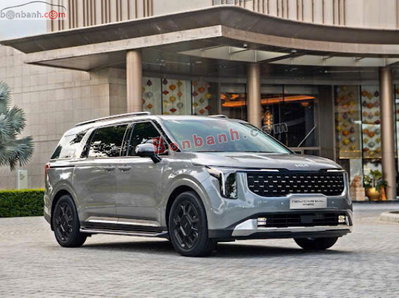 Xe Kia Carnival Signature 1.6 Turbo HEV 7S 2026