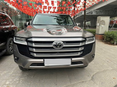 Toyota Land Cruiser LC300 sản xuất năm 2024 Đồng