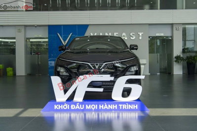 Xe VinFast VF6 Plus 2026