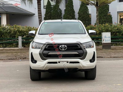 Xe Toyota Hilux 2.4L 4x2 AT 2021