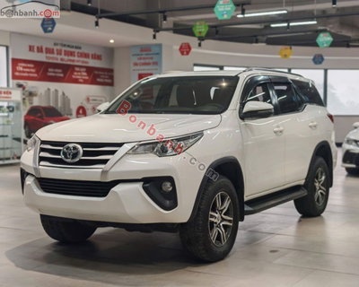 Xe Toyota Fortuner 2.4G 4x2 MT 2019