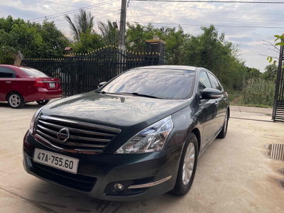 Nissan Teana 2010 nhập Đài 2011 máy 2.0