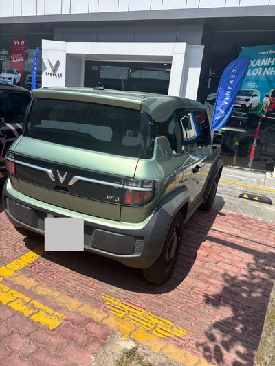 VinFast VF3 Xanh lá