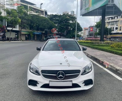 Xe Mercedes Benz C class C300 AMG 2019
