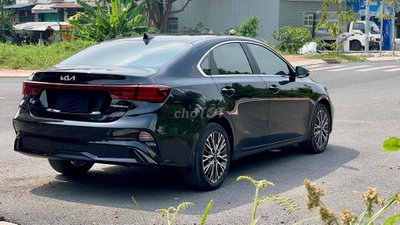 Bán nhanh Kia K3 2.0 Premium 2022 đẹp lung linh