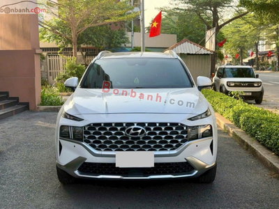 Xe Hyundai SantaFe Cao cấp 2.5L HTRAC 2022