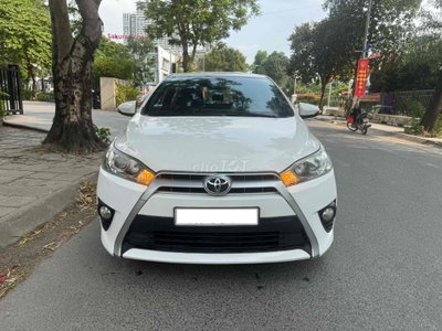 Toyota Yaris màu Trắng