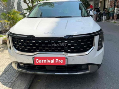 Kia Carnival 2024 2.2D Premium 8 chỗ - 15000 km