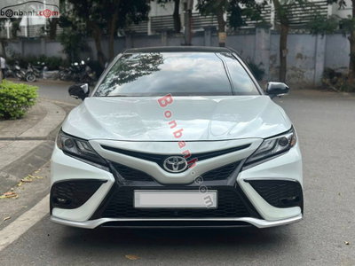 Xe Toyota Camry 2.5Q 2020
