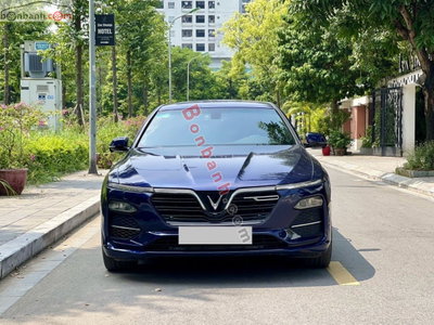 Xe VinFast Lux A 2.0 Cao cấp 2022