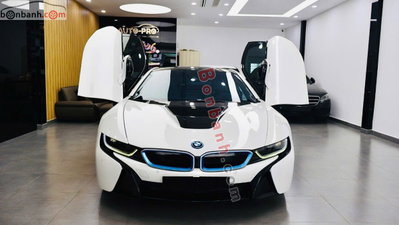 Xe BMW i8 1.5L Hybrid 2014