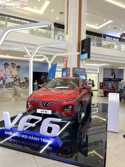 Xe VinFast VF6 Plus 2026
