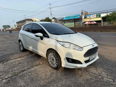 Ford Fiesta 2014 Trắng