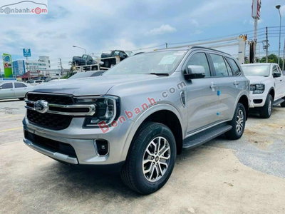 Xe Ford Everest Ambiente 2.0L 4x2 AT 2026