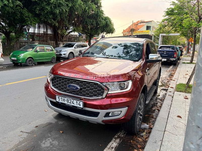Ford Everest 2021 Titanium Plus 2.0L AT 4x2 - 8800