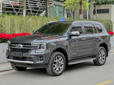 Xe Ford Everest Titanium Plus 2.0L 4x4 AT 2025