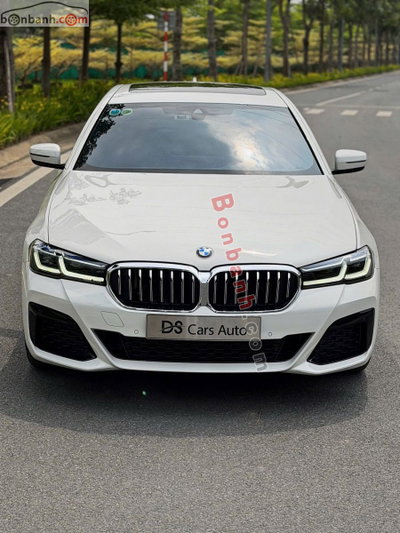 Xe BMW 5 Series 520i M Sport 2022