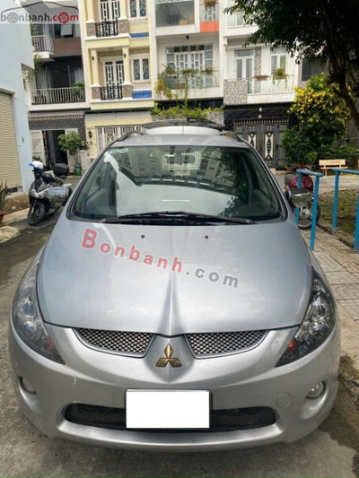 Xe Mitsubishi Grandis 2.4 AT 2006