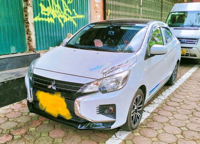 Mitsubishi Mirage Trắng 5 chỗ