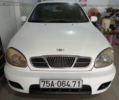Daewoo Lanos 2002 Trắng