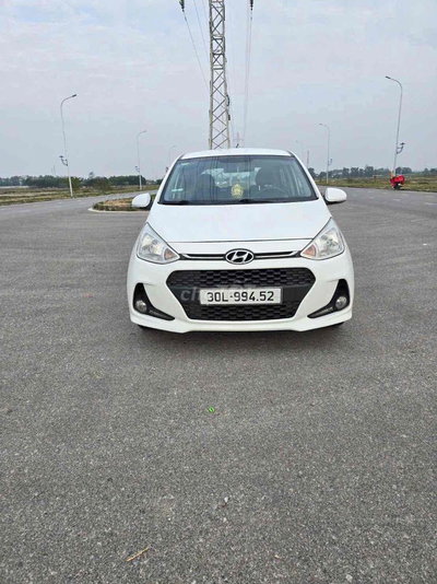 Hyundai i10 2017 Trắng Tự động