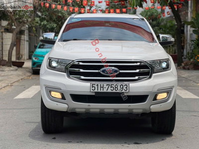 Xe Ford Everest Titanium 2.0L 4x2 AT 2020