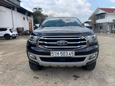 Ford Everest 2019 Titanium 2 cầu Fuil option