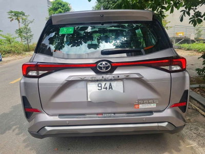Toyota Veloz Cross 2024 G Xám
