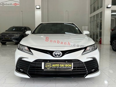 Xe Toyota Camry 2.0G 2023