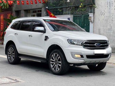 Ford Everest Titanium 2020 xe 1 chủ full hãng