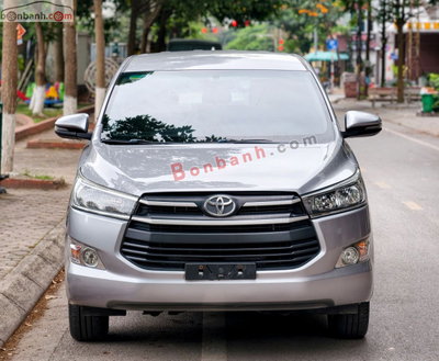 Xe Toyota Innova 2.0E 2019