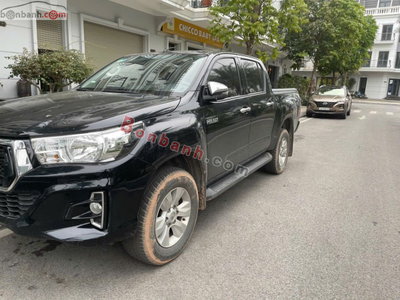 Xe Toyota Hilux 2.4E 4x2 AT 2018
