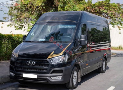 Xe Hyundai Solati H350 2.5 MT 2017