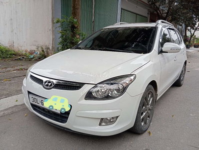 Hyundai i30 CW 2011 1.6 Trắng