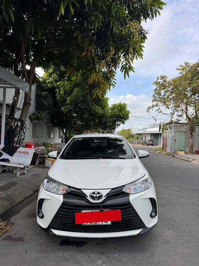 Toyota Vios Trắng Số sàn