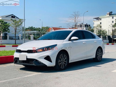 Xe Kia K3 Luxury 1.6 AT 2022