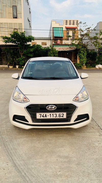 Hyundai i10 2020 Base Trắng 9 vạn